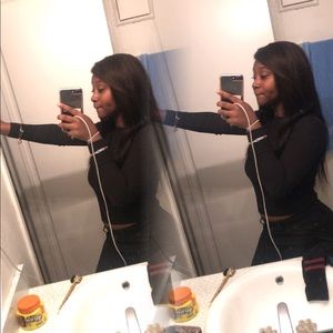 Meet your Posher, Sharon